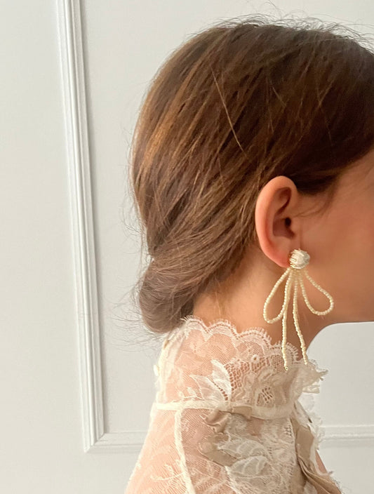 Pendiente Flor de Castilla Maxi Lazo